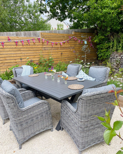 Ensemble de jardin NOVA avec coussins